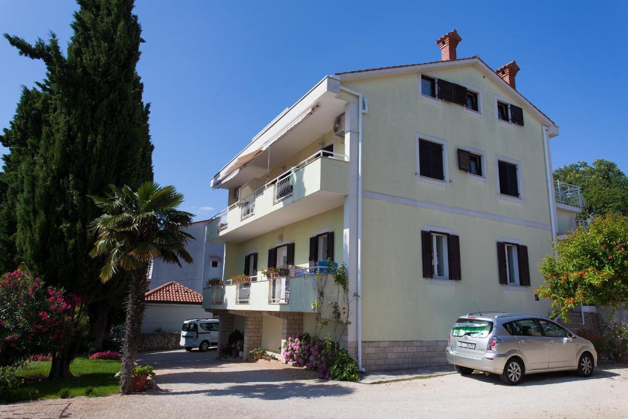 Apartments Ljerka Malinska Extérieur photo