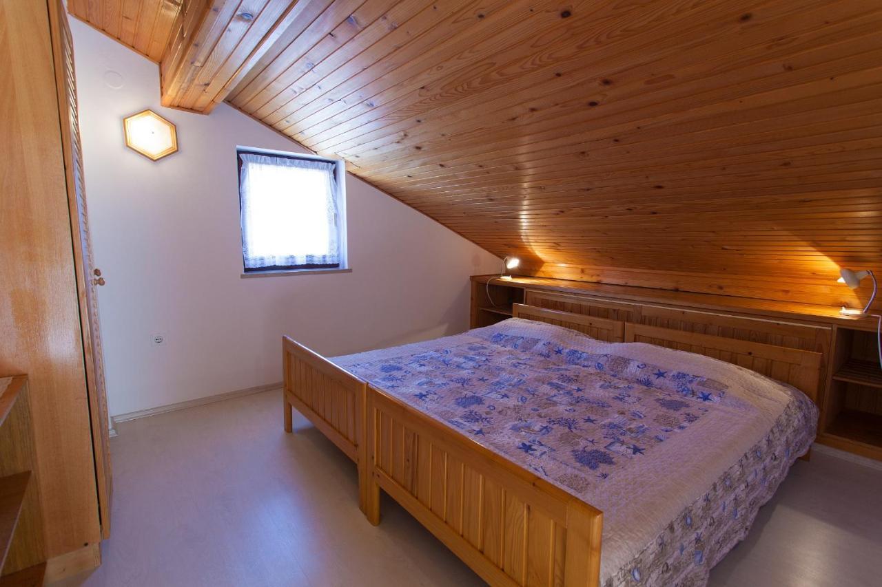 Apartments Ljerka Malinska Extérieur photo