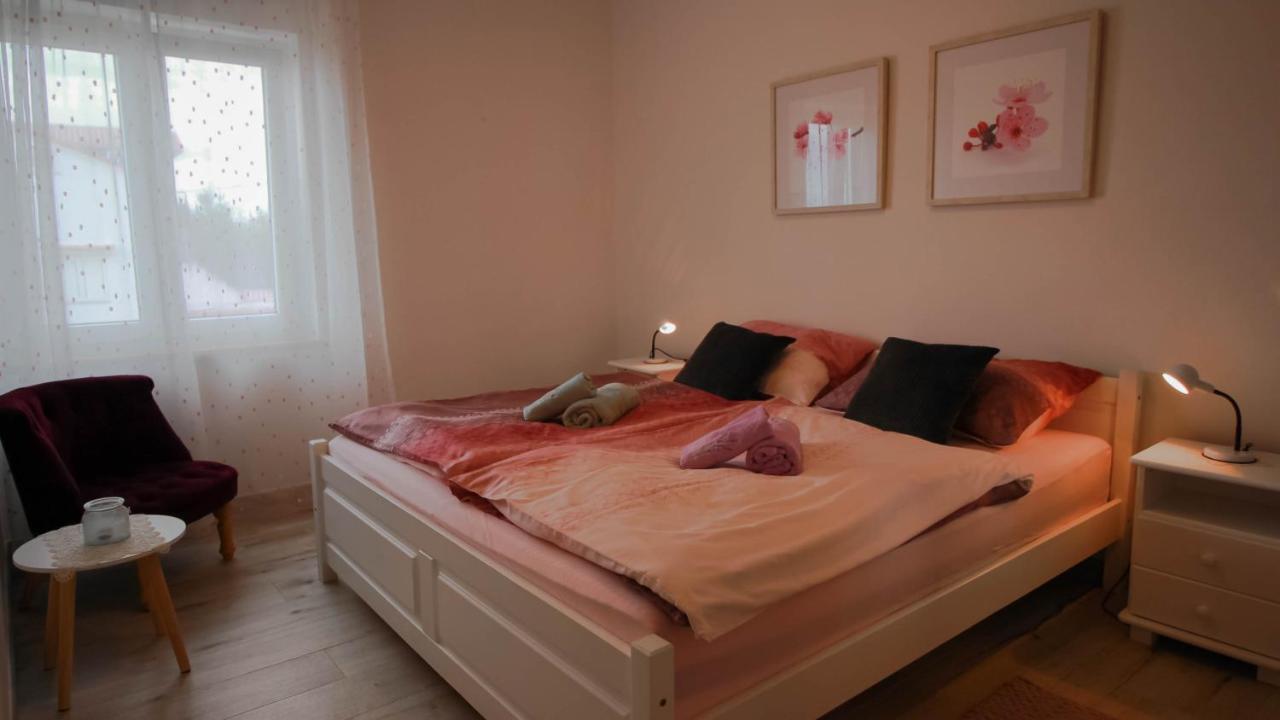 Apartments Ljerka Malinska Extérieur photo