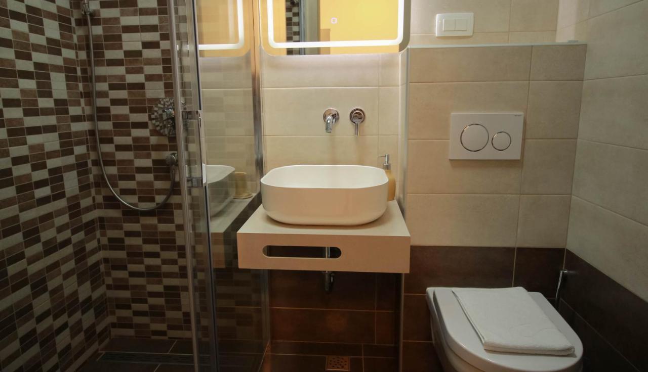 Apartments Ljerka Malinska Extérieur photo