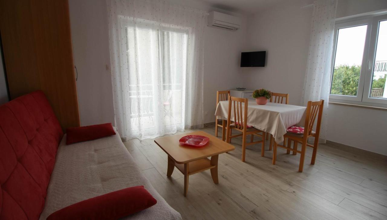 Apartments Ljerka Malinska Extérieur photo