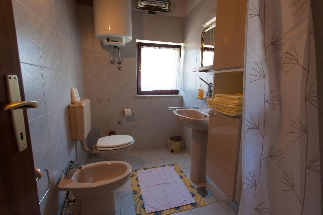 Apartments Ljerka Malinska Extérieur photo