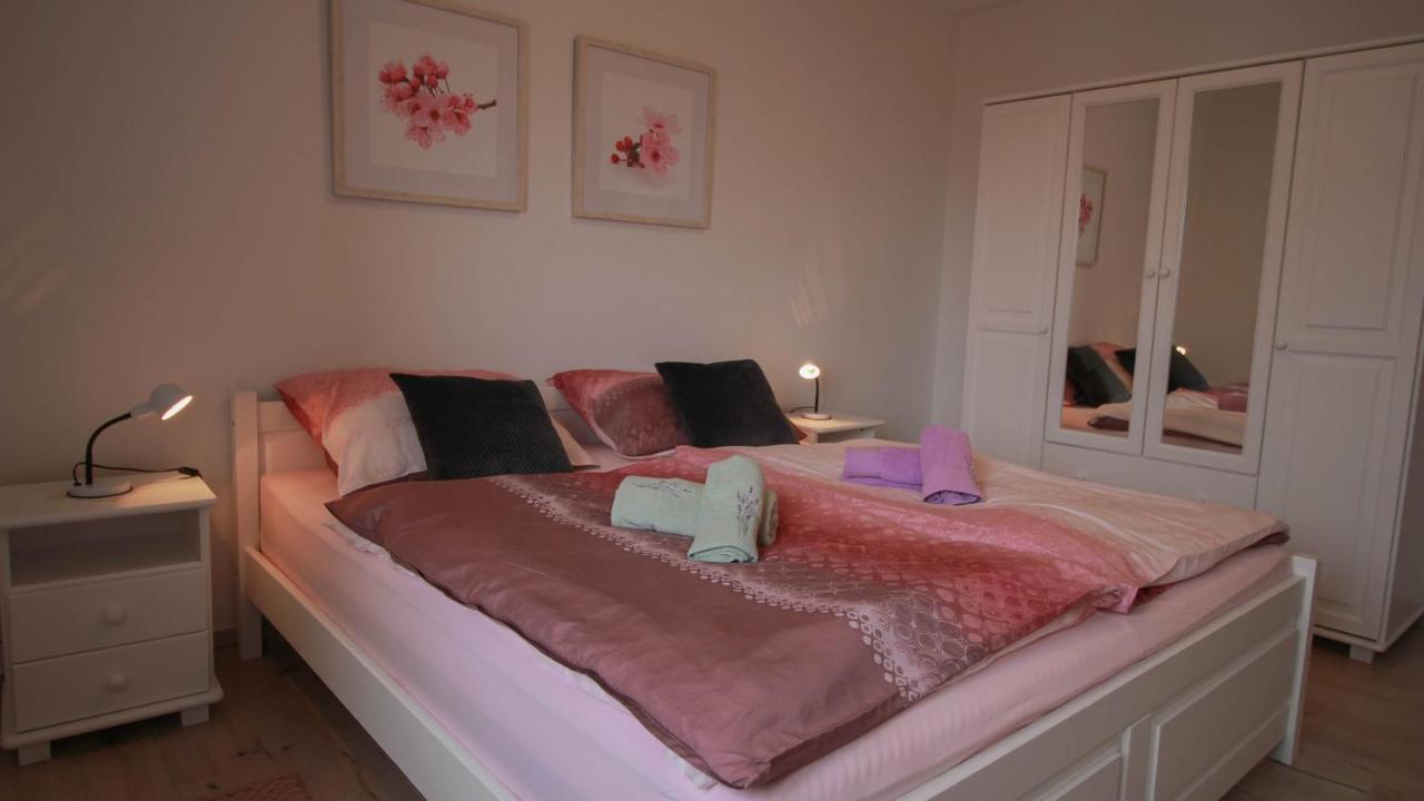 Apartments Ljerka Malinska Extérieur photo